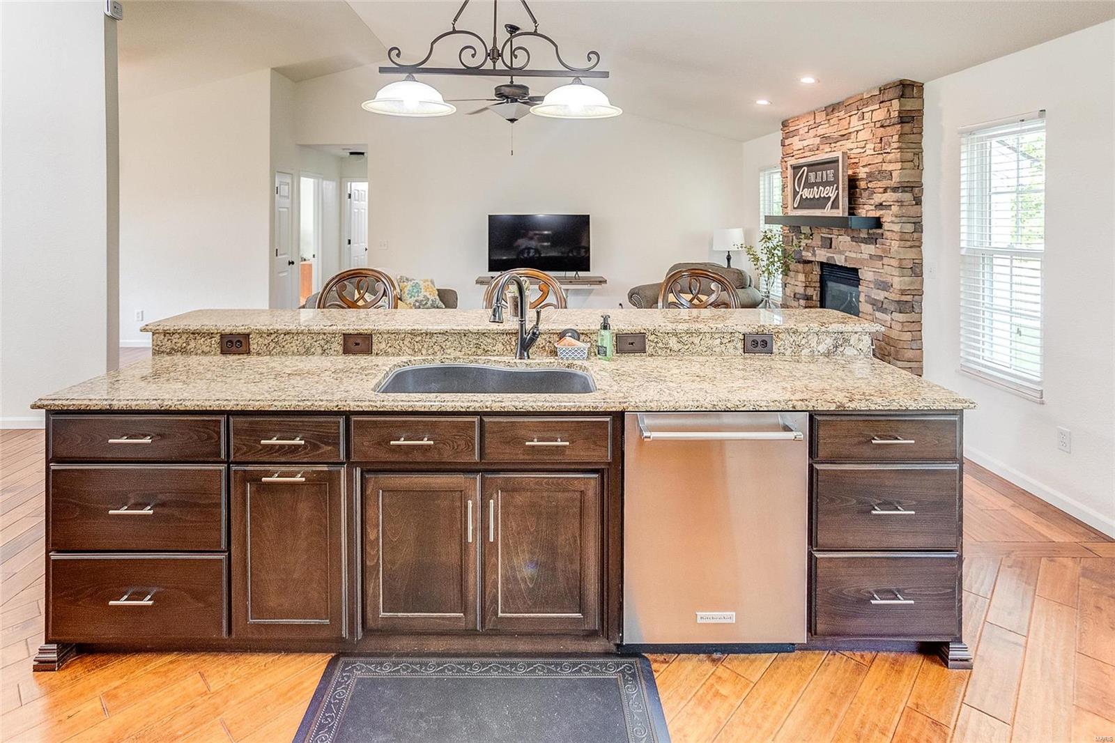 1307 Stonefield Drive Waterloo, IL 62298 - Photo 16 of 33