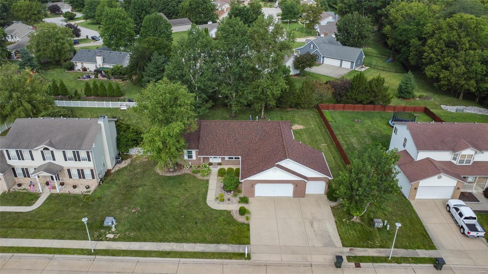 1307 Stonefield Drive Waterloo, IL 62298 - Photo 30 of 33