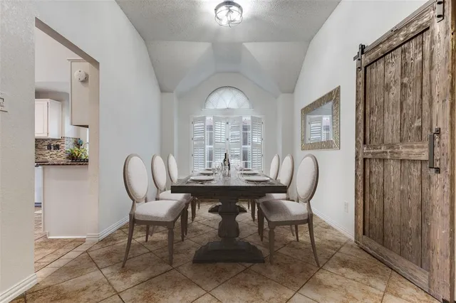 $450,000 | 25 Cimarron Drive, Trophy Club, TX 76262