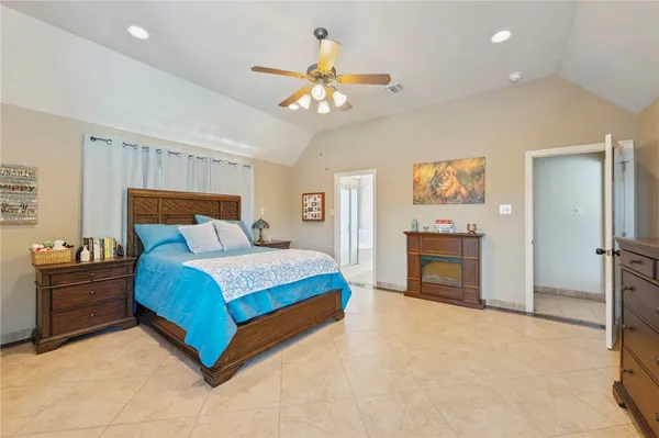 $650,000 | 3710 Williams Trace Drive, Bryan, TX 77808
