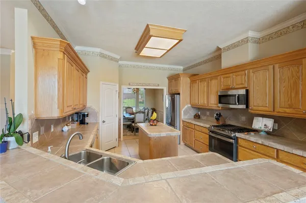 $650,000 | 3710 Williams Trace Drive, Bryan, TX 77808