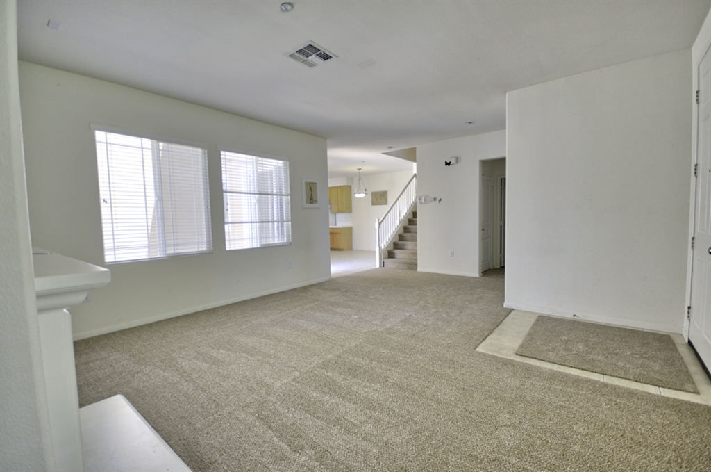 320 Borden Road San Marcos, CA 92069 - Photo 3 of 16