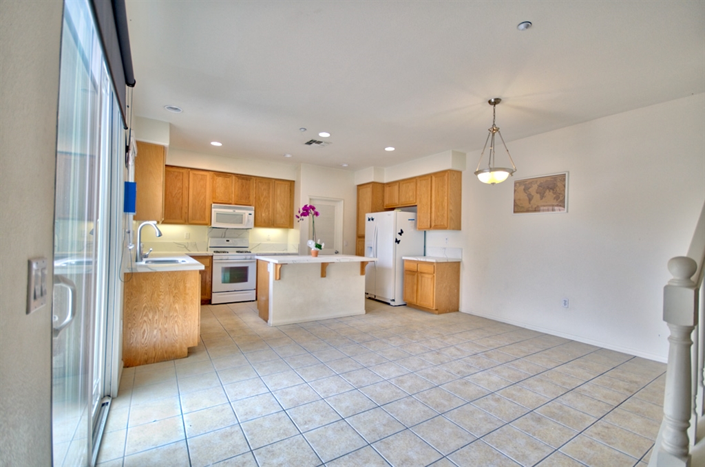 320 Borden Road San Marcos, CA 92069 - Photo 6 of 16