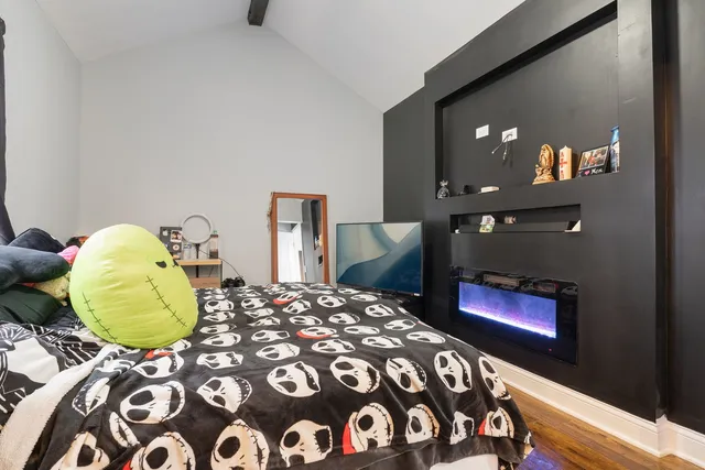 $160,000 | 136 Ald Taylor Way, Harvey, IL 60426