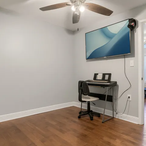 $160,000 | 136 Ald Taylor Way, Harvey, IL 60426