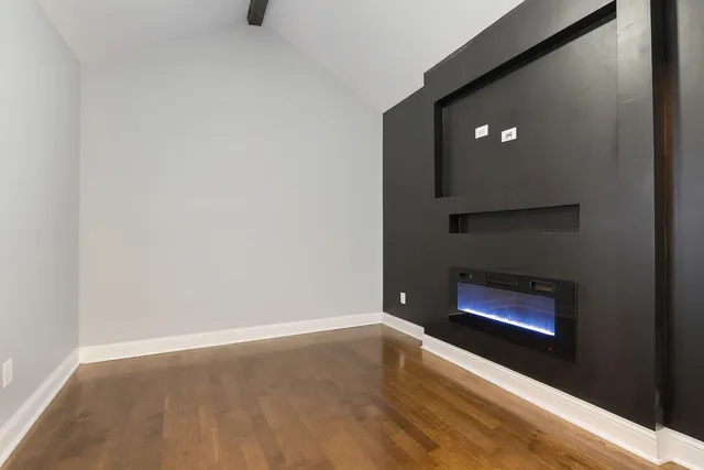 $160,000 | 136 Ald Taylor Way, Harvey, IL 60426