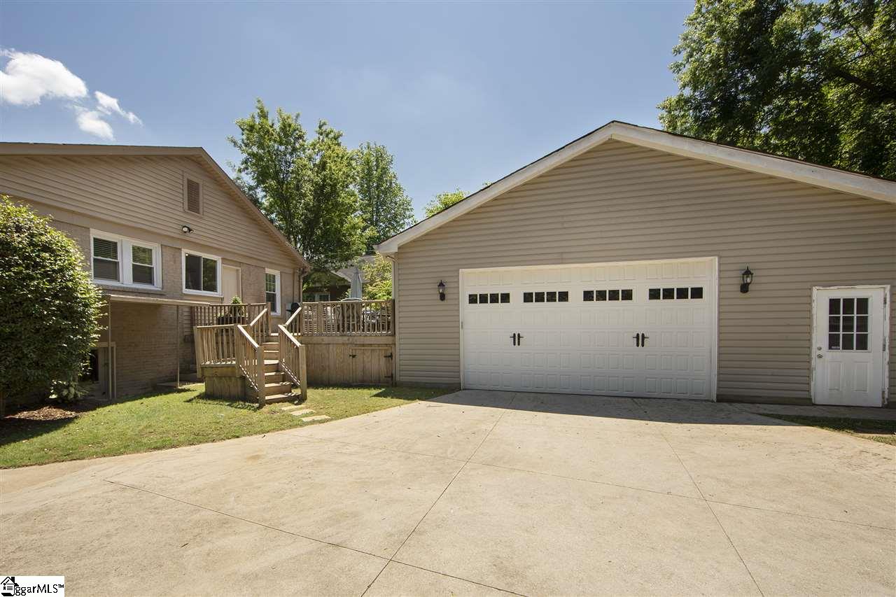 116 West Faris Road Greenville, SC 29605 - Photo 31 of 32 Gallery Image 31
