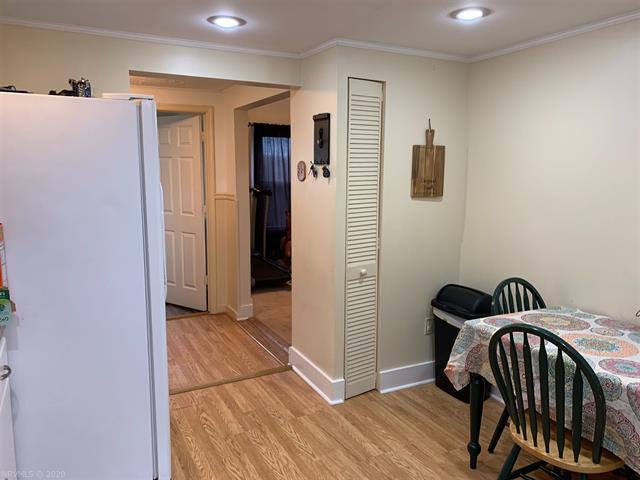 6292 Fallam Road Blacksburg, VA 24060 - Photo 12 of 35 12