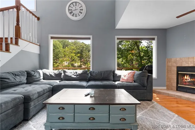 $599,900 | 31151 Eastside Drive, Rocky Mount, MO 65072