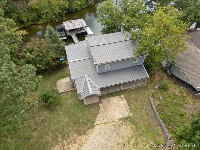 $599,900 | 31151 Eastside Drive, Rocky Mount, MO 65072