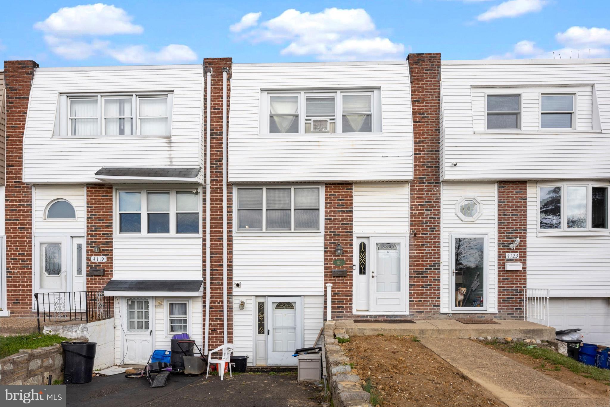 4121 Farmdale Road Philadelphia, PA 19154 - Photo 1 of 28 Gallery Image 1
