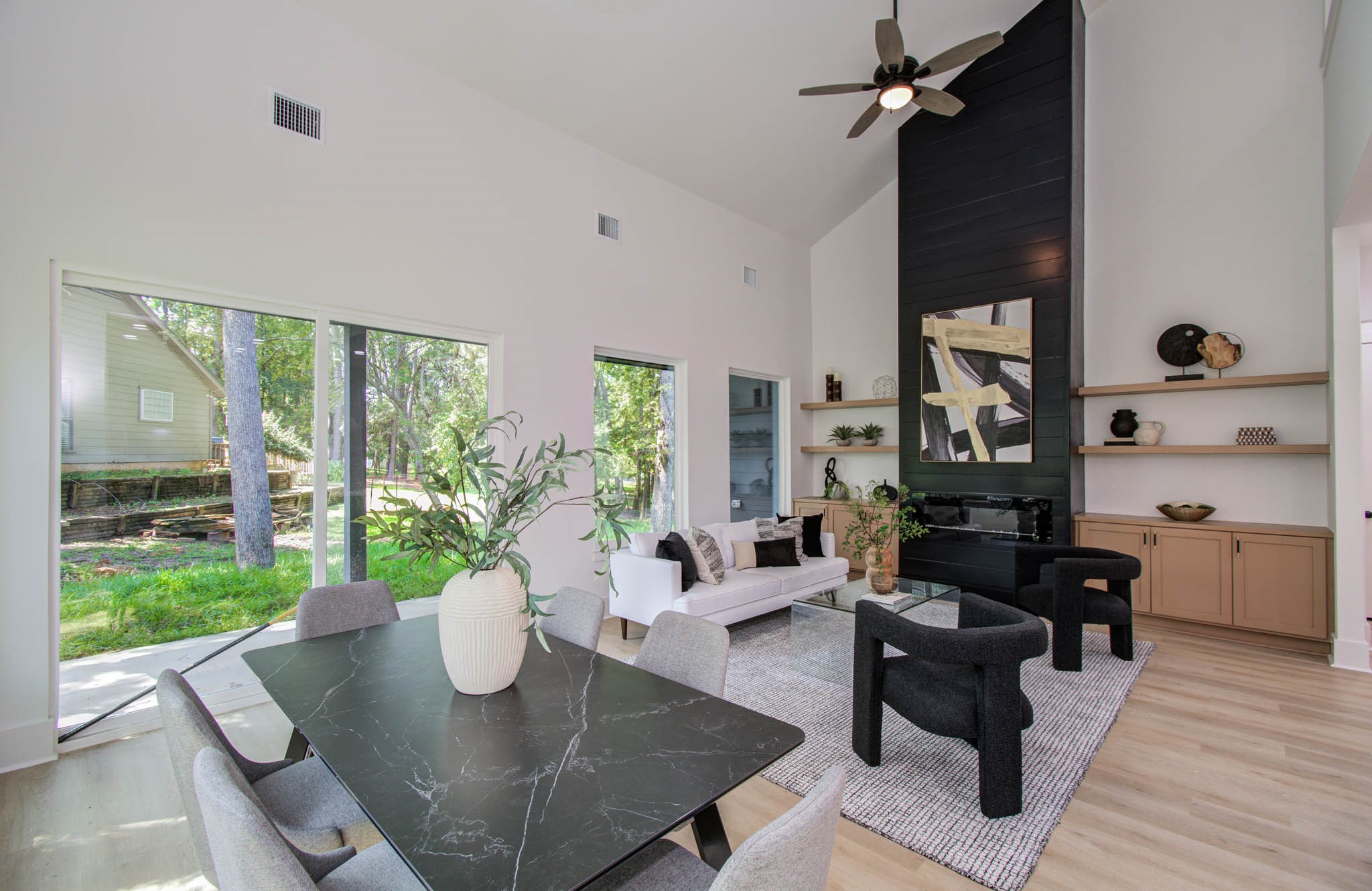 1802 Rollingwood Drive Huntsville, TX 77340 - Photo 12 of 38 a living room with furniture rug and a window