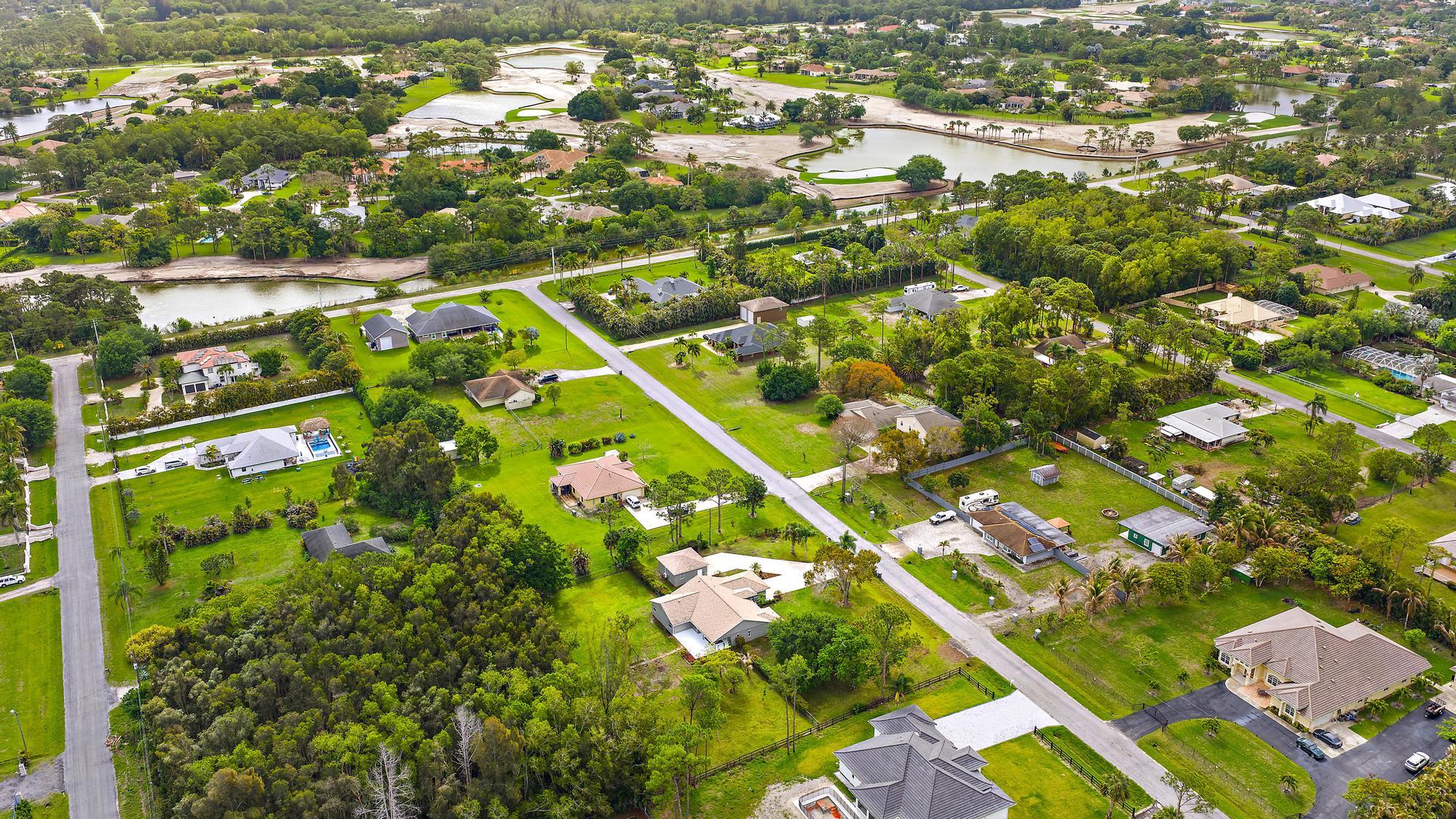12177 86th Road North West Palm Beach, FL 33412 - Photo 39 of 40 view of a city