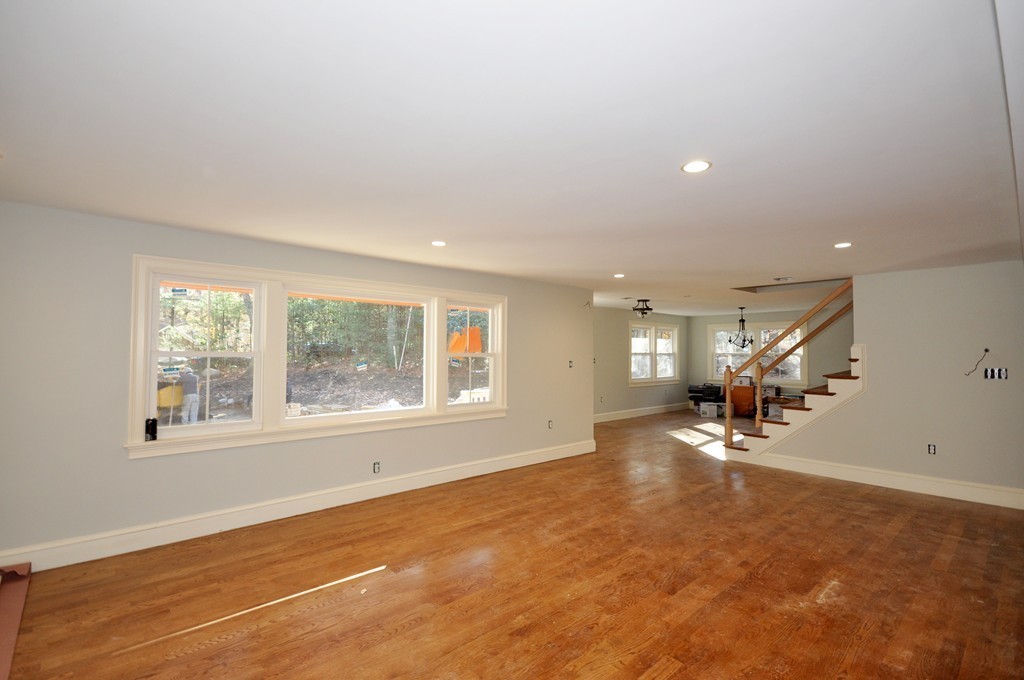 161 Rutland Street Carlisle, MA 01741 - Photo 3 of 21 Gallery Image 3