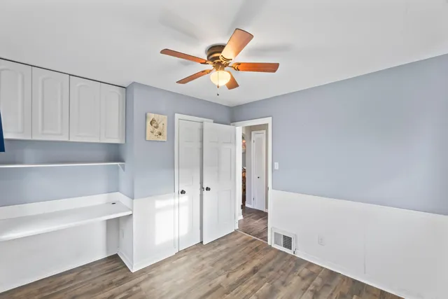 $250,000 | 8603 West Stuth Avenue, West Allis, WI 53227