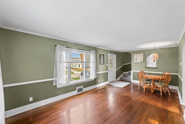 $250,000 | 8603 West Stuth Avenue, West Allis, WI 53227