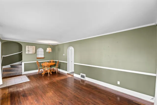 $250,000 | 8603 West Stuth Avenue, West Allis, WI 53227