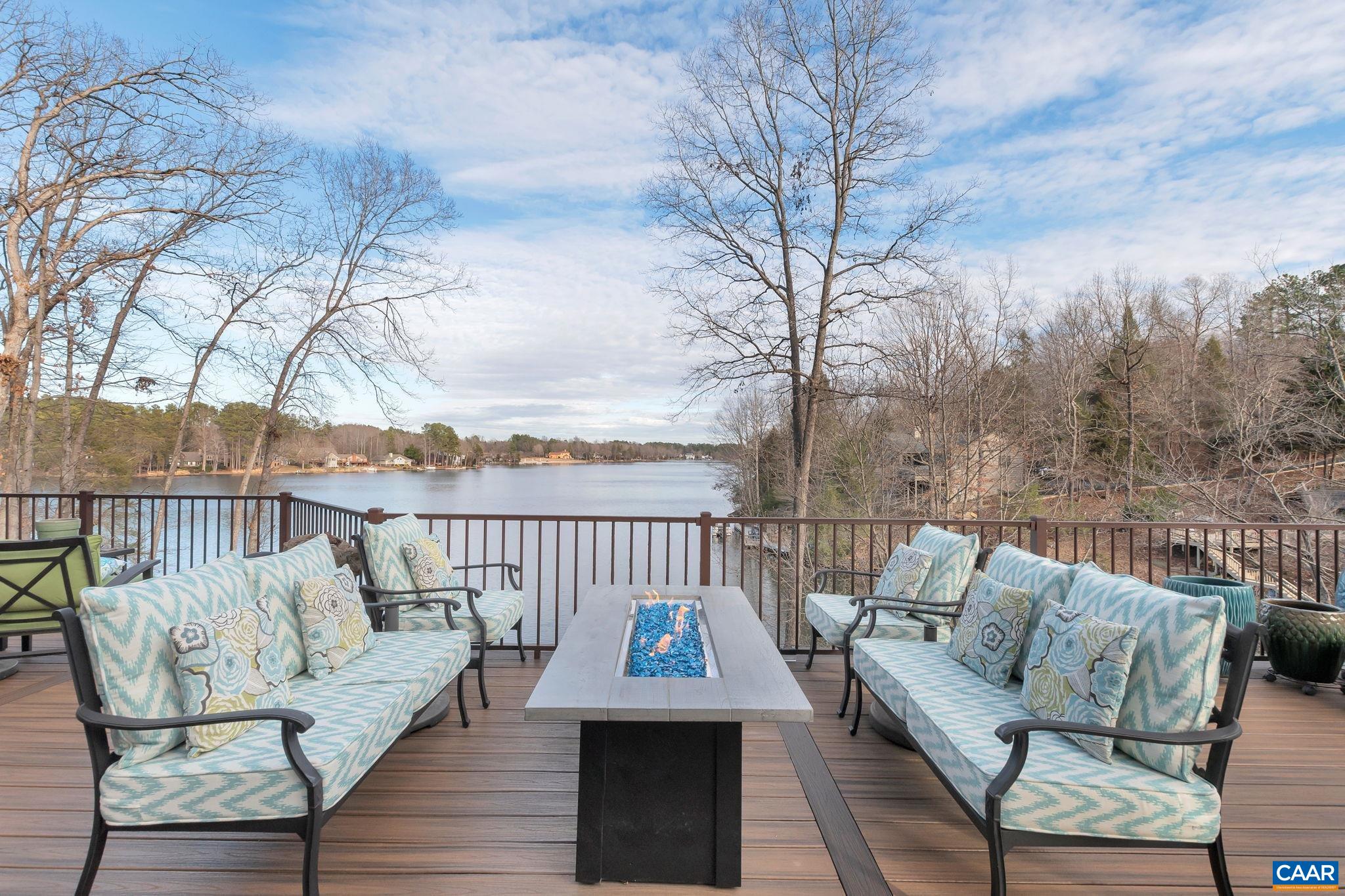 17 Bonita Road Palmyra, VA 22963 - Photo 5 of 74 a balcony with wooden floor and outdoor seating