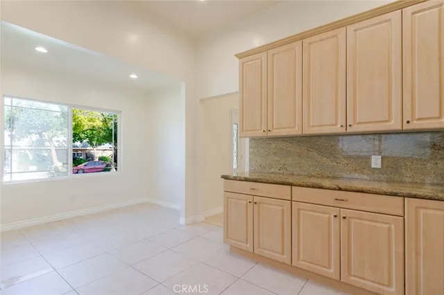 $4,000 | 320 East Dryden Street, Glendale, CA 91207