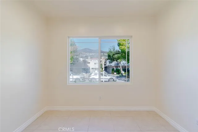 $4,000 | 320 East Dryden Street, Glendale, CA 91207