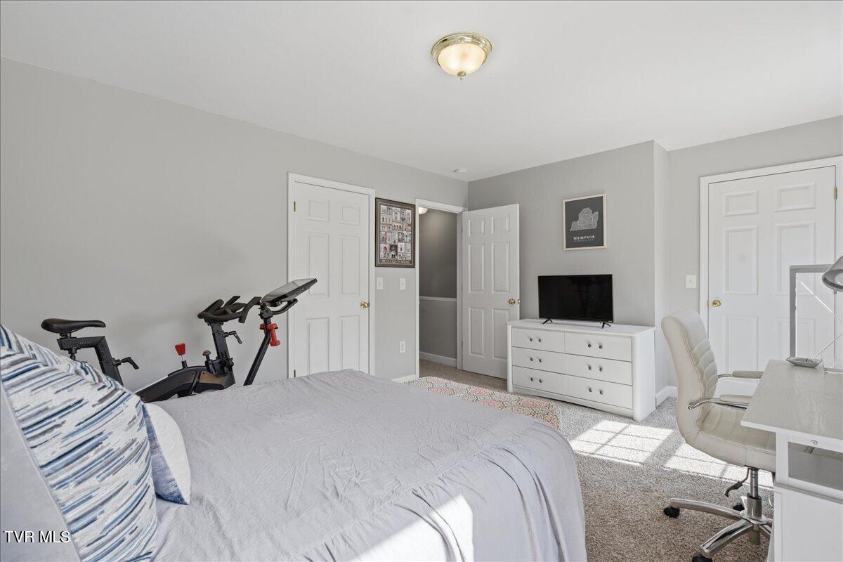 2201 Cherokee Road, Unit 16 Johnson City, TN 37604 - Photo 13 of 35 21-DSC07257