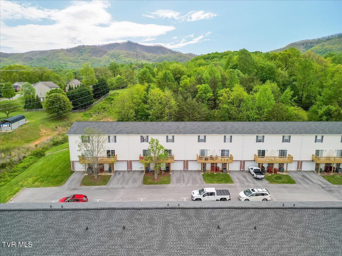 2201 Cherokee Road, Unit 16 Johnson City, TN 37604 - Photo 29 of 35 33-DJI_0817