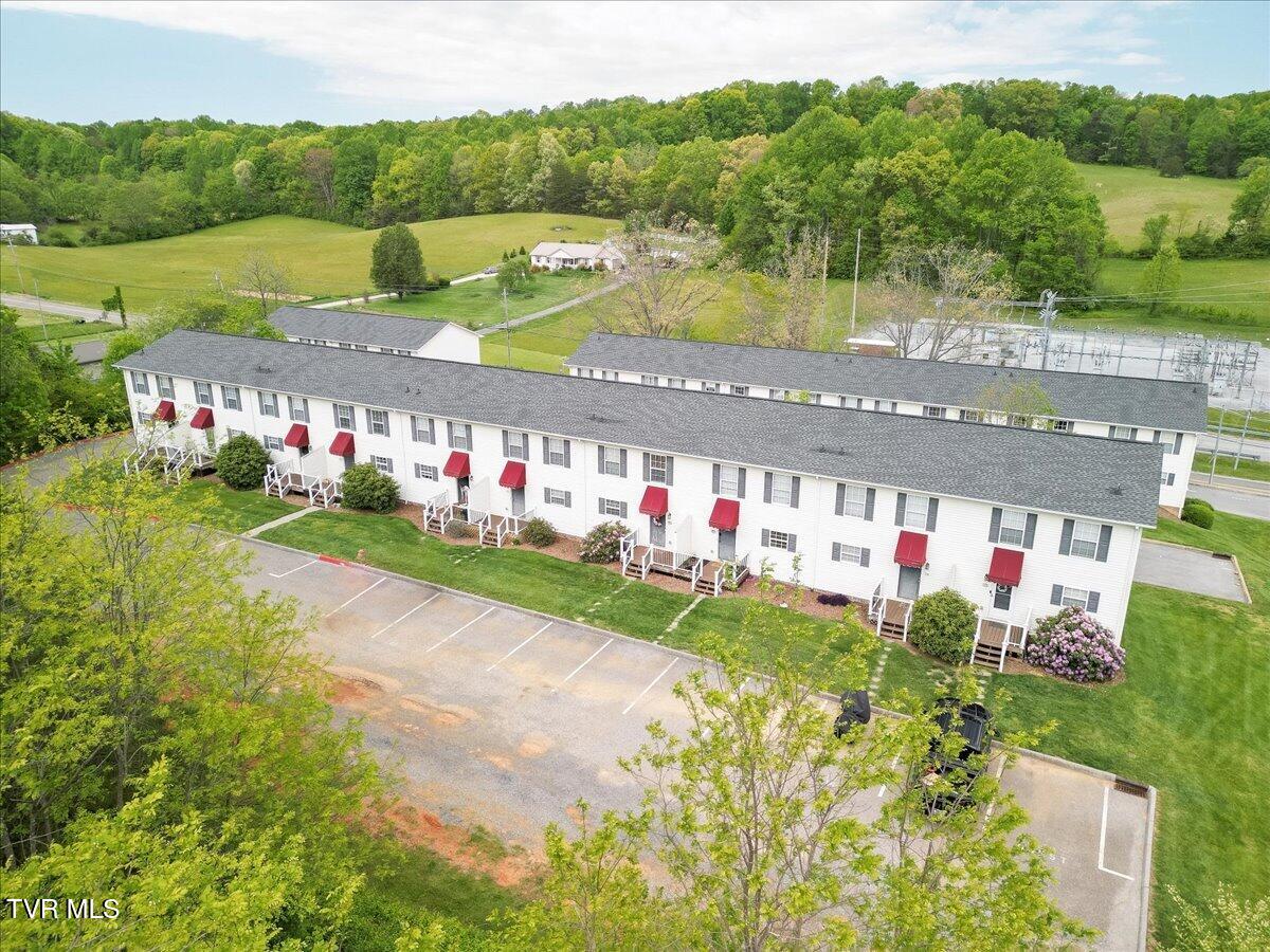 2201 Cherokee Road, Unit 16 Johnson City, TN 37604 - Photo 31 of 35 30-DJI_0821-2
