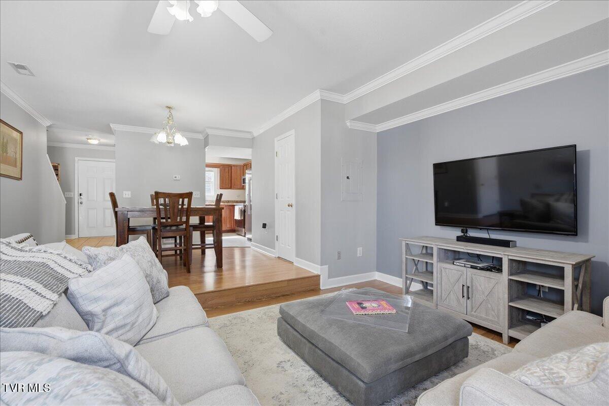 2201 Cherokee Road, Unit 16 Johnson City, TN 37604 - Photo 4 of 35 10-DSC07307