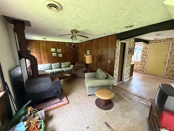 $169,900 | 9 Lake Drive, Parksville, NY 12768