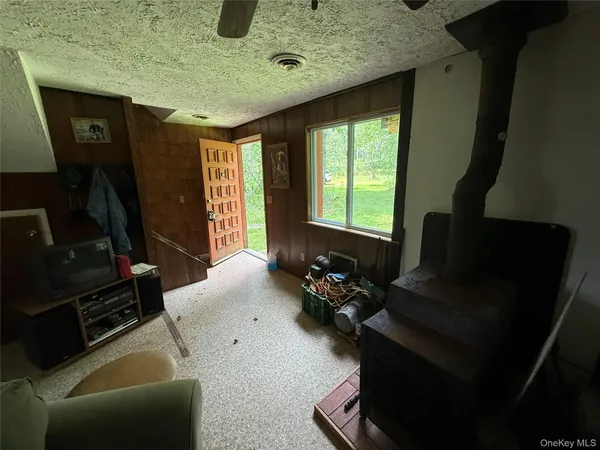 $169,900 | 9 Lake Drive, Parksville, NY 12768