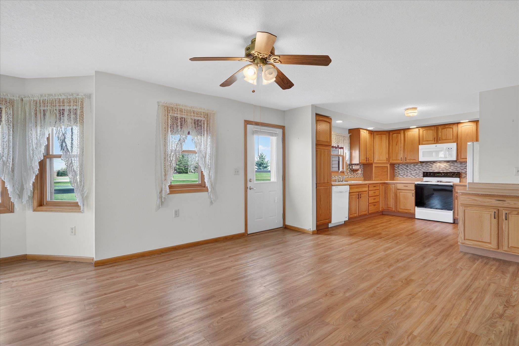 1936 Hoosier Road Franklin Grove, IL 61031 - Photo 17 of 51