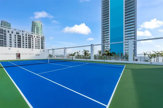 $4,650,000 | 700 Northeast 26th Terrace, Unit 5103, Miami, FL 33137