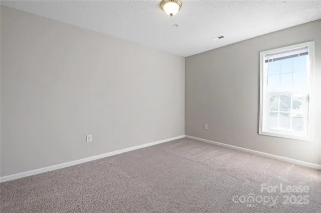 $1,950 | 118 Steam Engine Drive, Unit 201, Mooresville, NC 28115