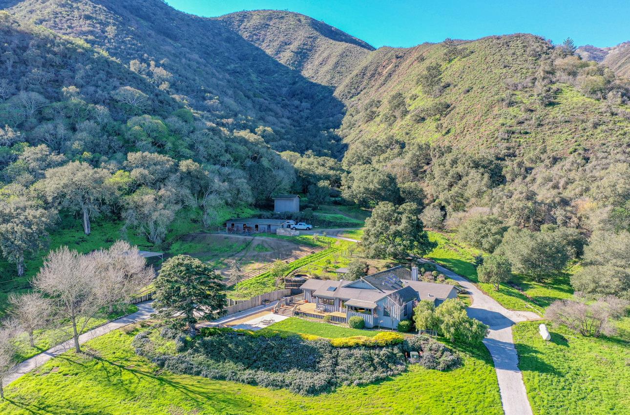 1352 C River Road Salinas, CA 93908 - Photo 9 of 35 a view of a backyard