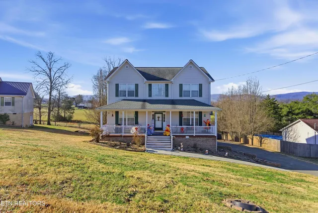$380,000 | 267 Far View Circle, Jacksboro, TN 37757