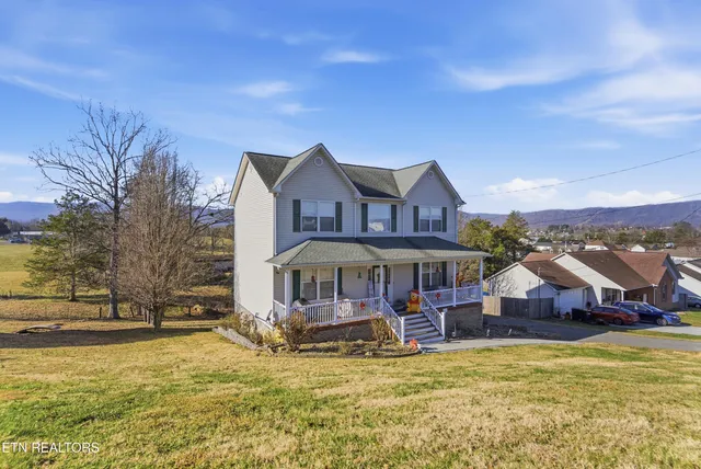 $380,000 | 267 Far View Circle, Jacksboro, TN 37757
