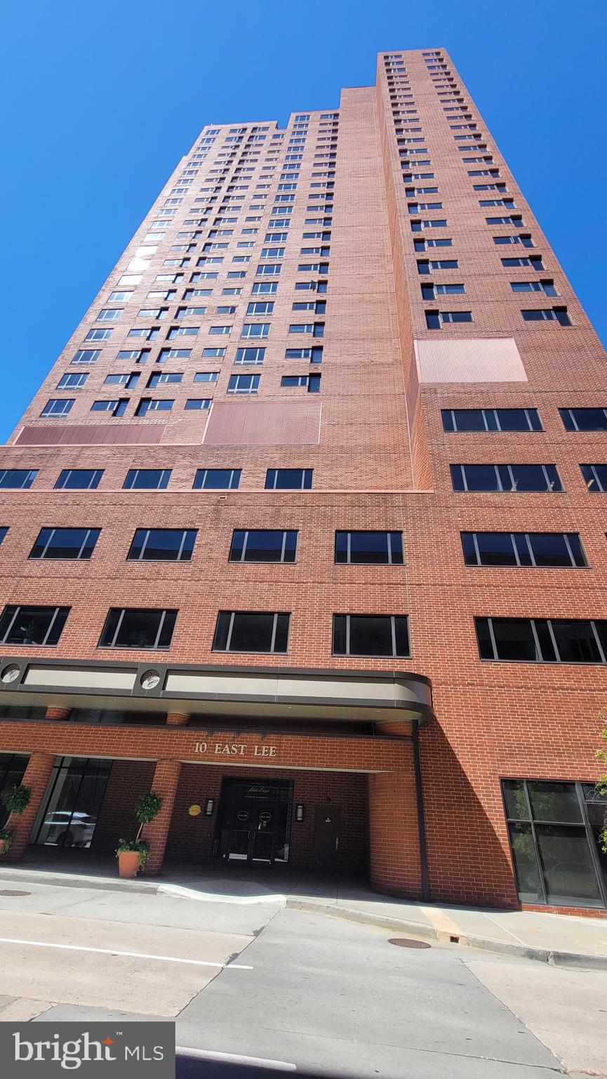 10 East Lee Street, Unit 705 Baltimore, MD 21202 - Photo 1 of 48 a view of a large building