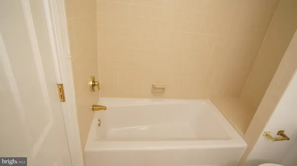 $1,650 | 10 East Lee Street, Unit 705, Baltimore, MD 21202