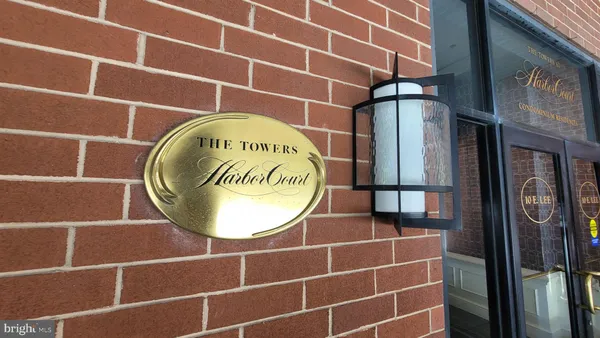 $1,650 | 10 East Lee Street, Unit 705, Baltimore, MD 21202