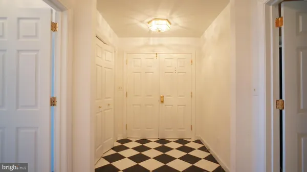 $1,650 | 10 East Lee Street, Unit 705, Baltimore, MD 21202