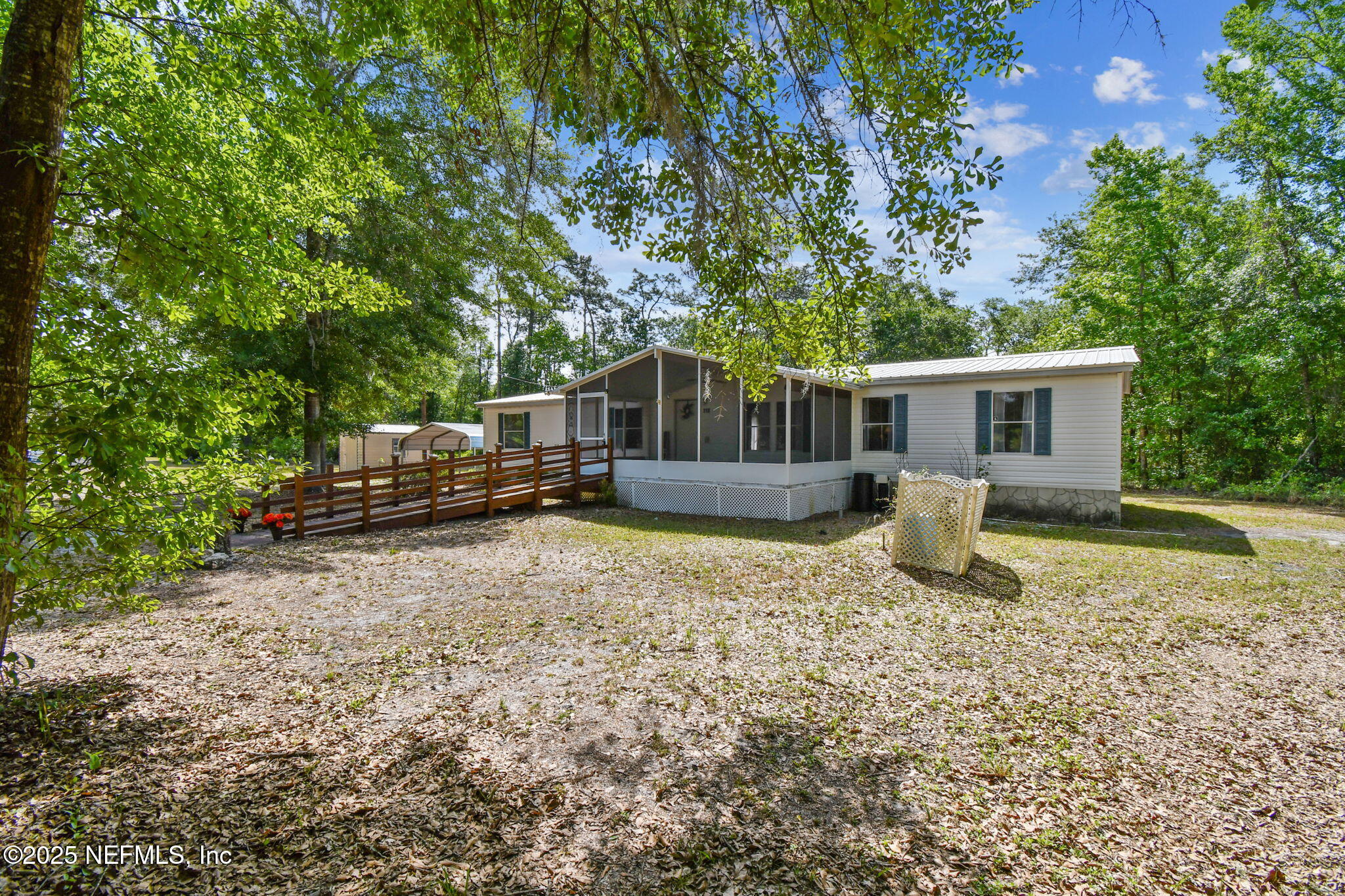 210 Comer Road Palatka, FL 32177 - Photo 3 of 62 3-DSC_9589