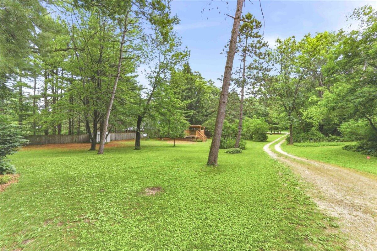 N9261 Perkins Road Farmington, WI 54644 - Photo 47 of 70 Yard