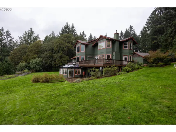 $5,750,000 | 7820 Southeast Amity Road, Amity, OR 97101