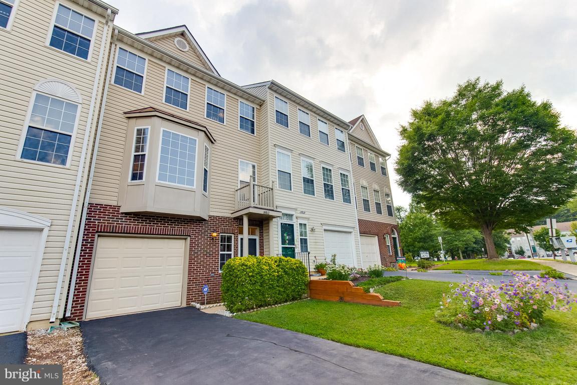 14817 Edman Road Centreville, VA 20121 - Photo 1 of 30 Welcome Home