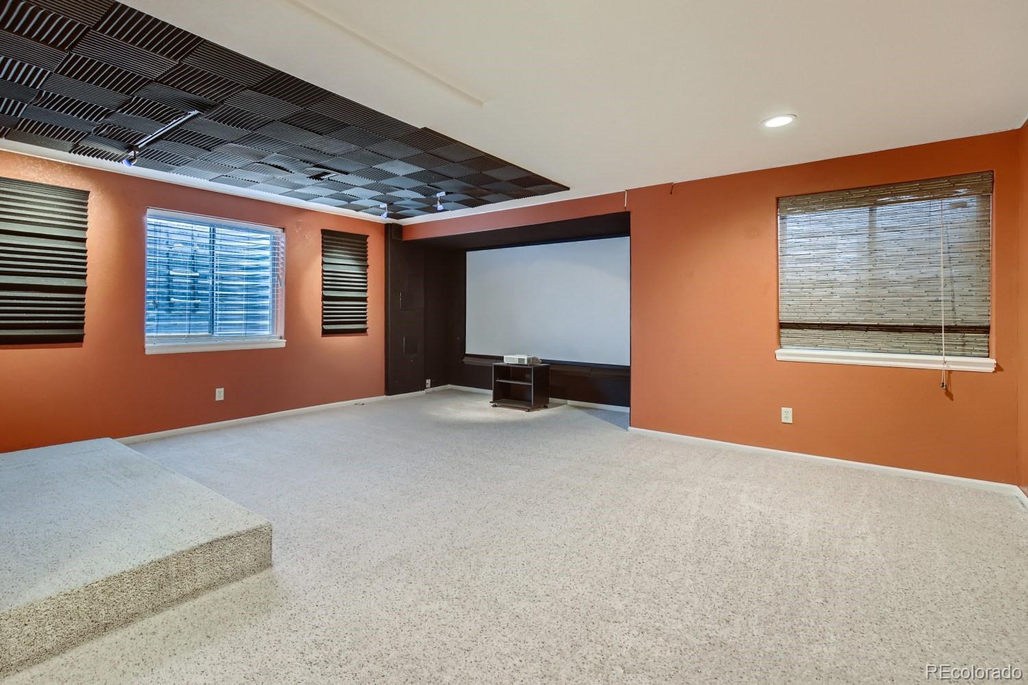 9259 Desert Willow Road Highlands Ranch, CO 80129 - Photo 25 of 37 Gallery Image 25