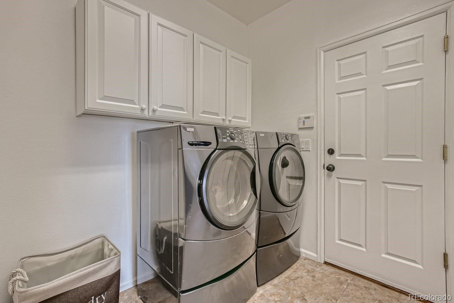 9259 Desert Willow Road Highlands Ranch, CO 80129 - Photo 26 of 37 Gallery Image 26