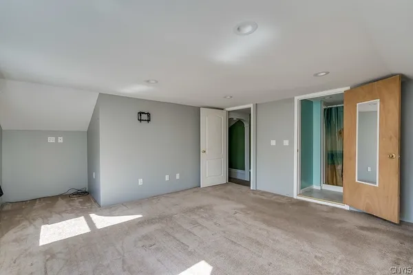 $250,000 | 11757 State Route, Chaumont, NY 13622