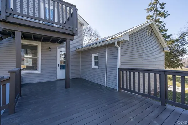 $250,000 | 11757 State Route, Chaumont, NY 13622