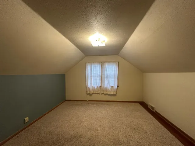 $179,900 | 917 North McKenzie Street, Luverne, MN 56156