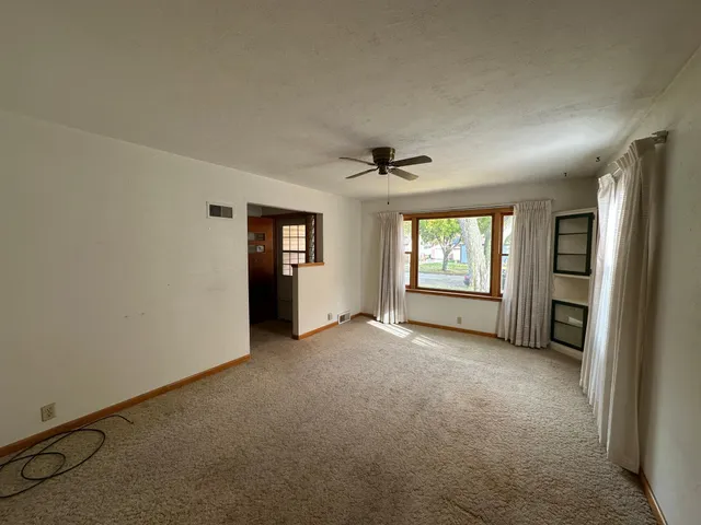 $179,900 | 917 North McKenzie Street, Luverne, MN 56156